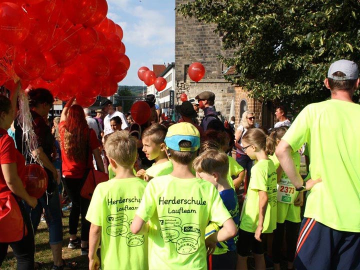 Beim EZ-Lauf 2018: das Team der Herderschule Beim EZ-Lauf 2018: das Team der Herderschule